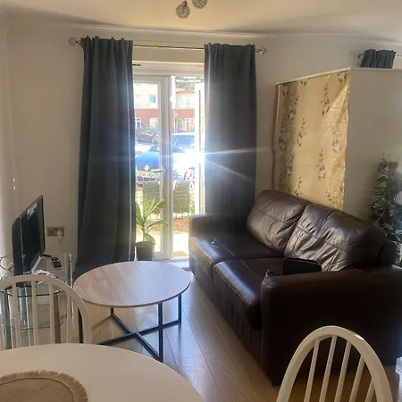Apartamento Flat 1 Emmanuel Court